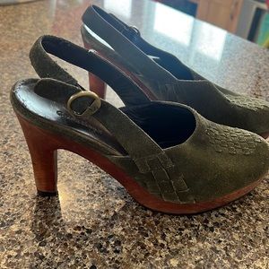 EUC Cole Haan Sz 9 Green Suede Clog